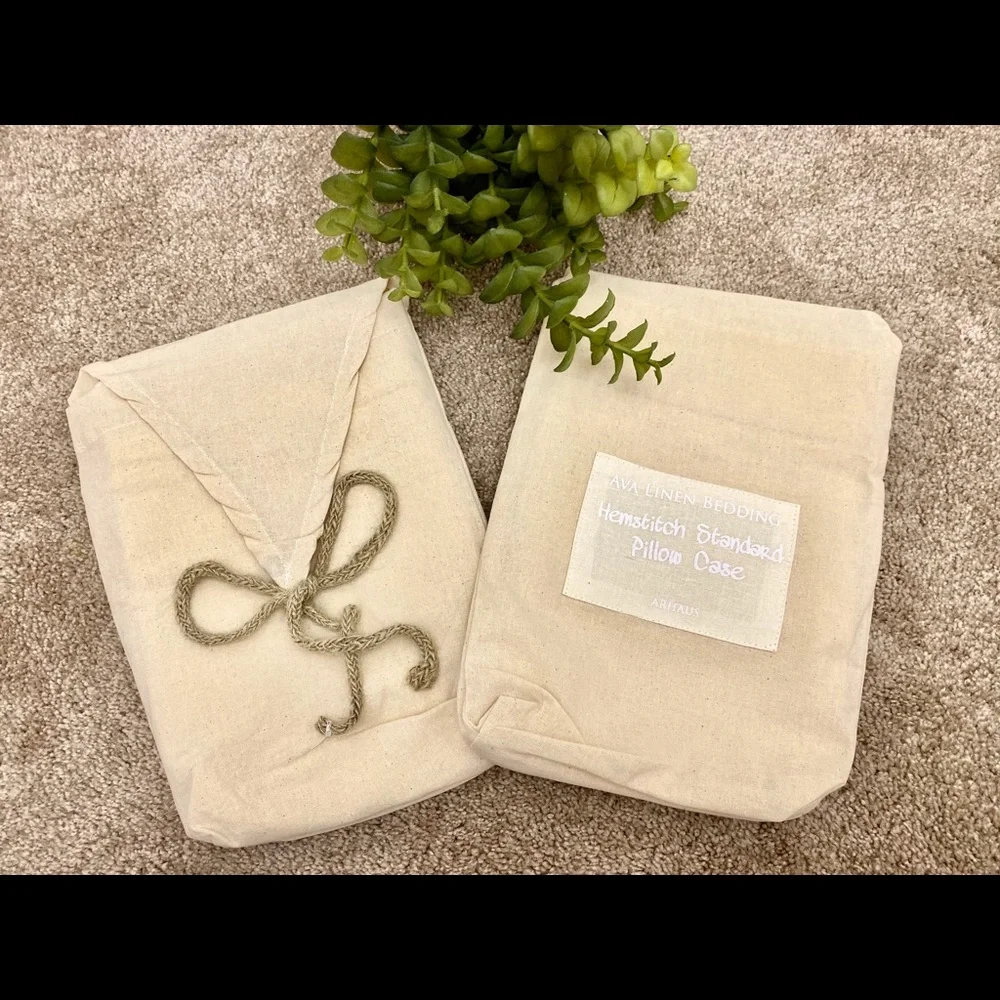 NEW TWO Arhaus Italian Linen Pillowcase Set - Picture 2 of 8